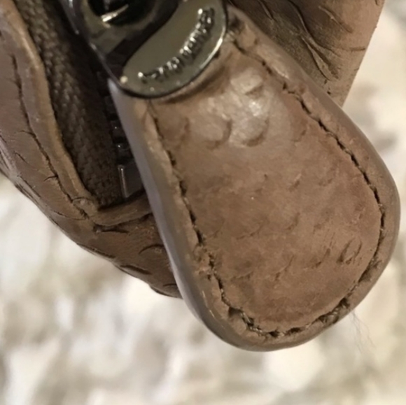 Henri Bendel snake skin asymmetrical debutante bag - Picture 2 of 6